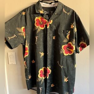 EUC SALTY CREW BUTTON UP SIZE LARGE